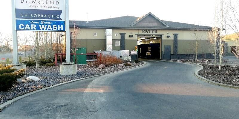 Lewis Estates Car Wash - Station de lavage à Edmonton (AB) | AutoDir
