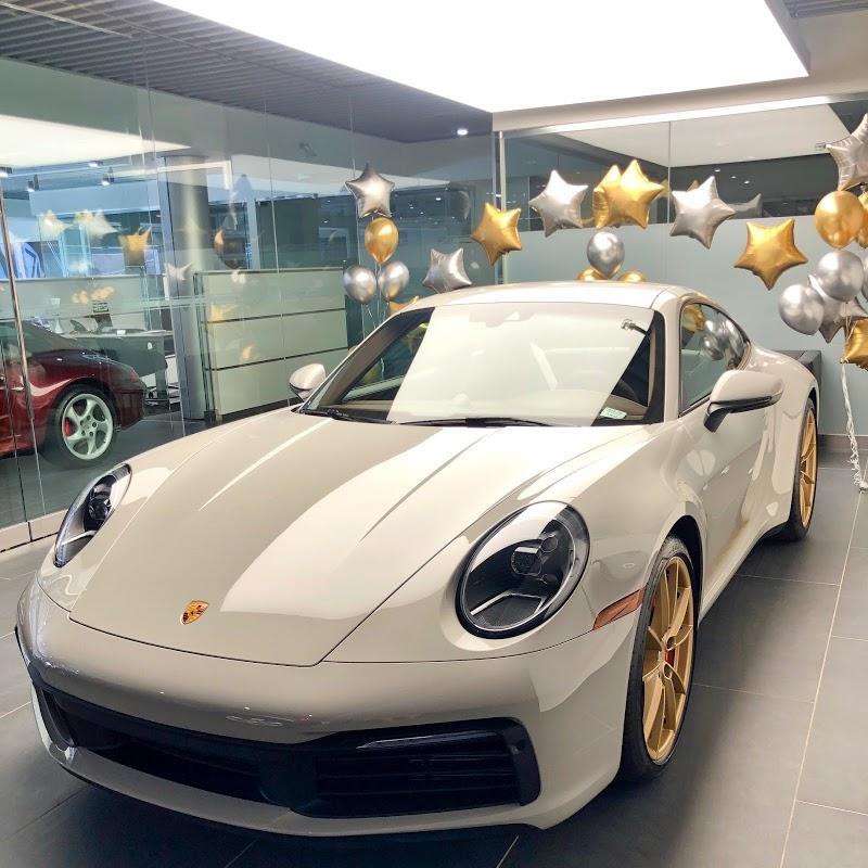 Car Dealership Porsche Centre Downtown Toronto in Toronto (ON) | AutoDir