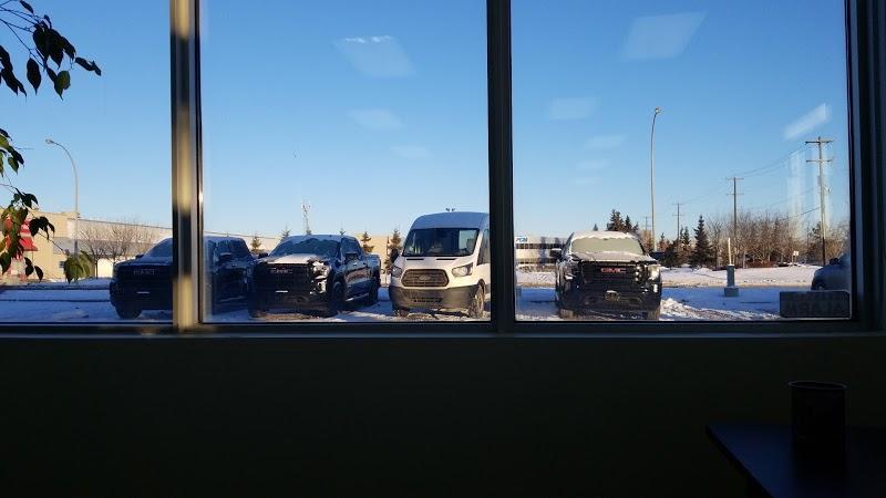 Discount Car & Truck Rentals - Agence de location automobiles à Edmonton (AB) | AutoDir
