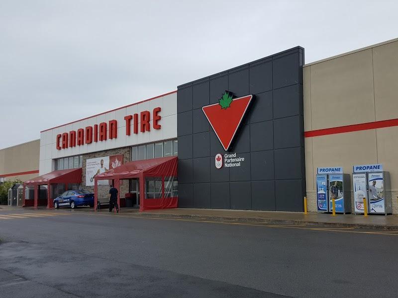 Magasin de pneus Canadian Tire à Vaudreuil-Dorion (QC) | AutoDir