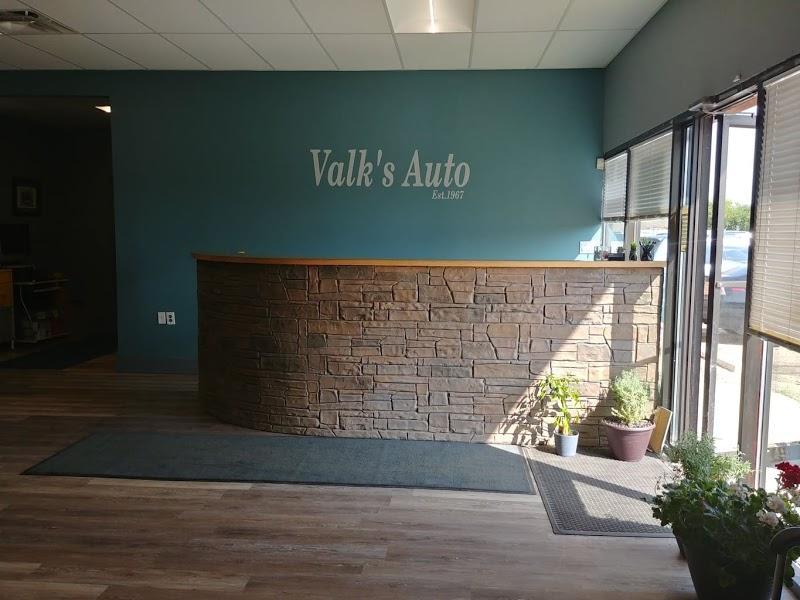 Valk's Auto Service - Atelier de réparation automobile à Edmonton (AB) | AutoDir