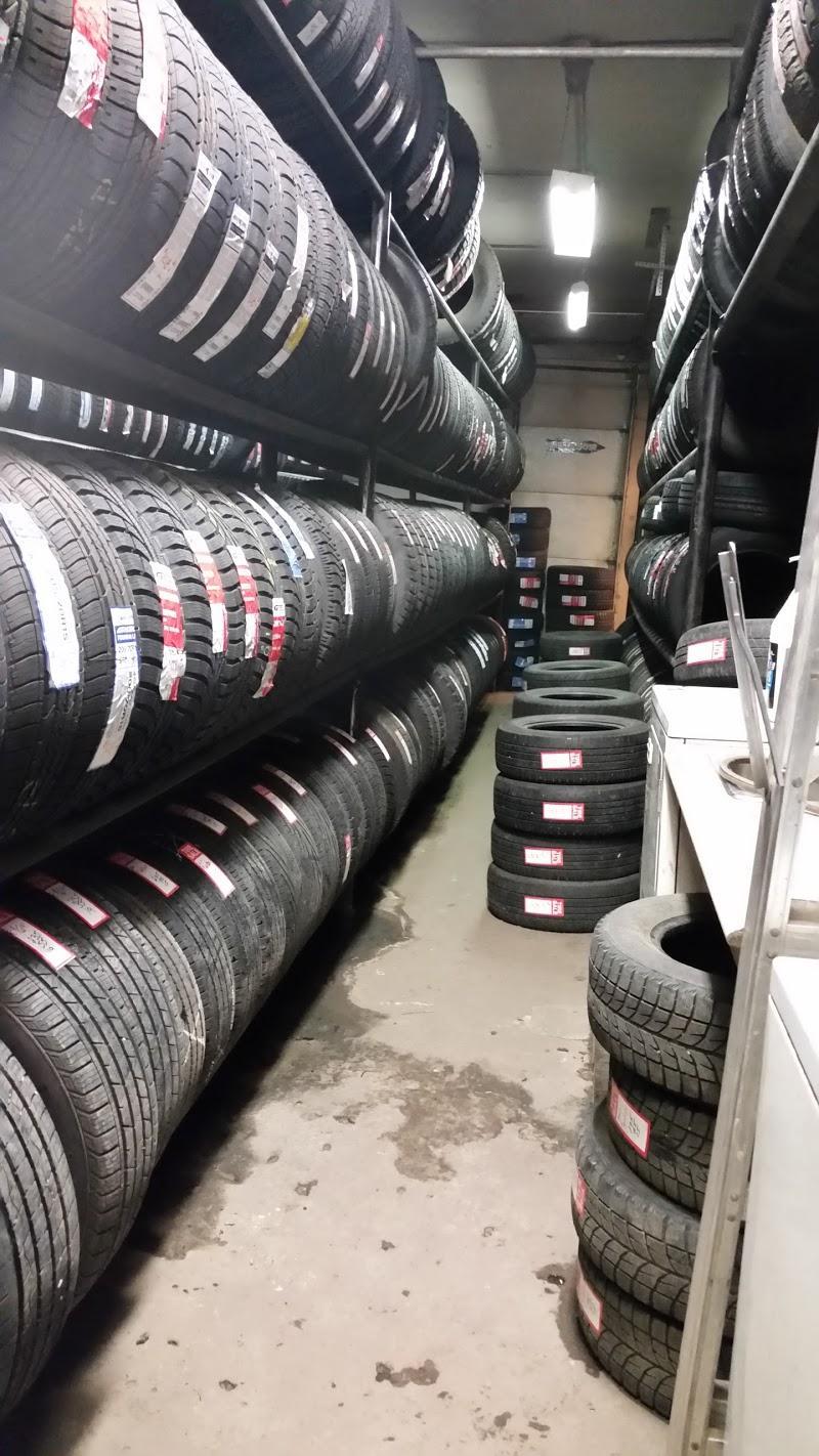 pneu toutes saisons,pneu neuf,réparation de pneus,magasin de pneus,pneu pas cher,pneu d'été,garage de pneus,Tire Shop Plus,AutoDir,pneu de voiture,Edmonton,pneu d'hiver,installation de pneus,atelier de pneus,pneu d'auto,pneu discount, Tire Shop Plus - Magasin de pneus à Edmonton (AB) | AutoDir