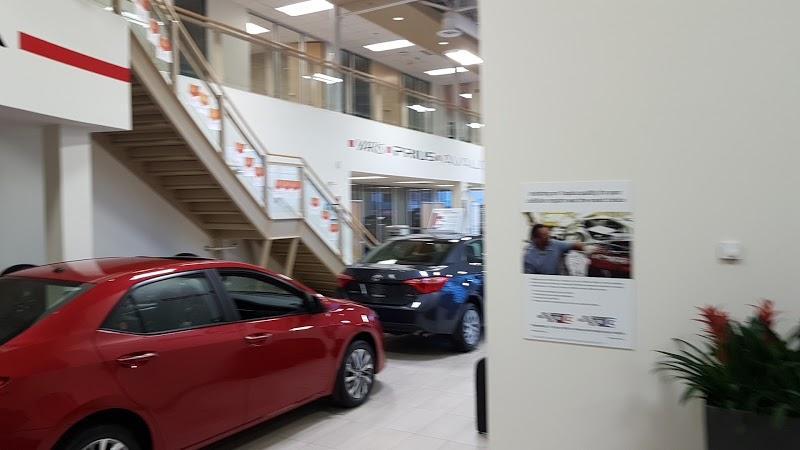 Car Dealership Bank Street Toyota (formerly Mendes Toyota) in Ottawa (ON) | AutoDir